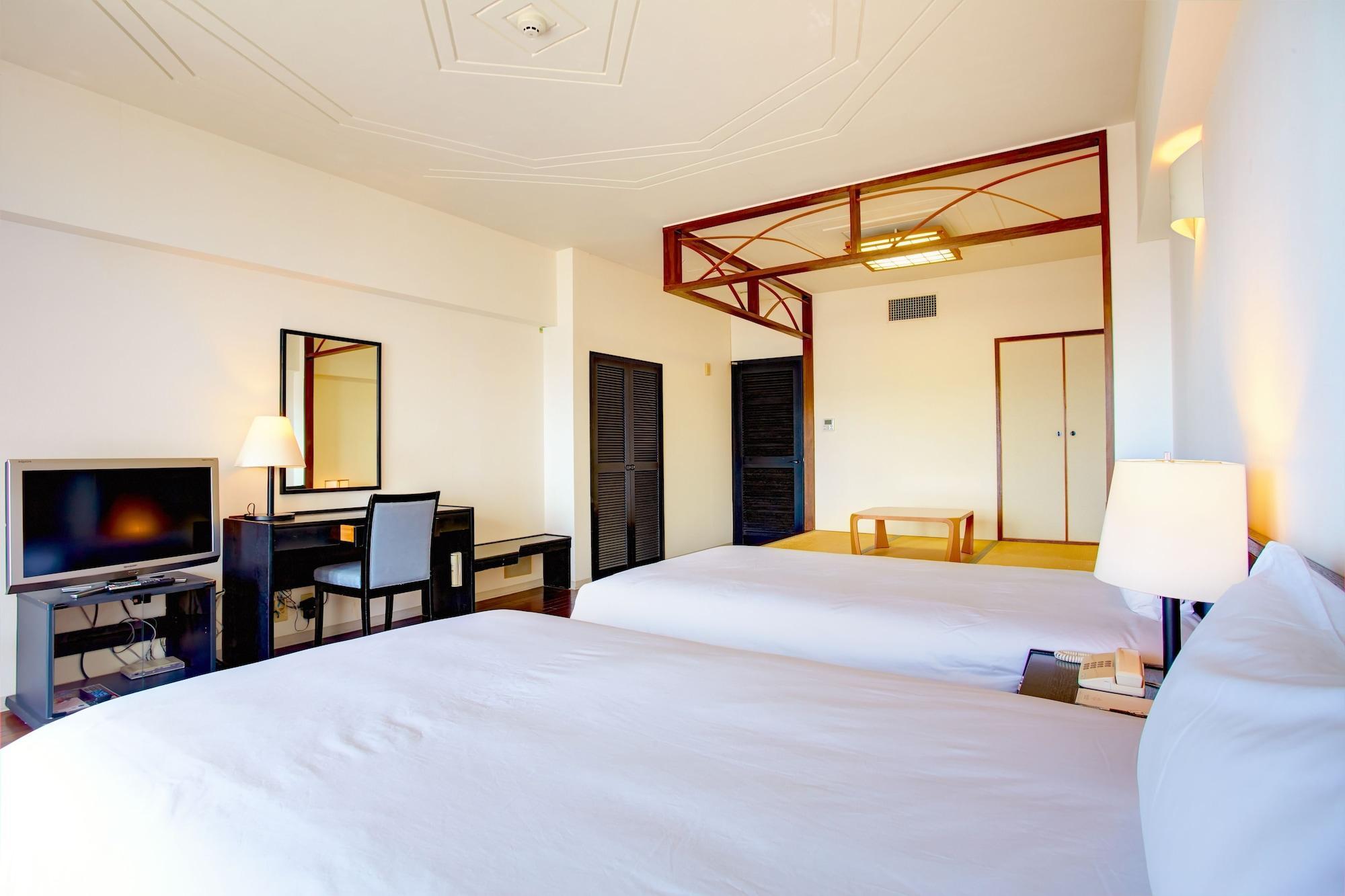Hotel Mahaina Wellness Resorts Okinawa Buitenkant foto
